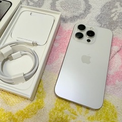 iPhone15Pro・1TB・SIMフリー・画面ヒビ有り