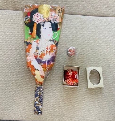 巨大な飾り正月人形
