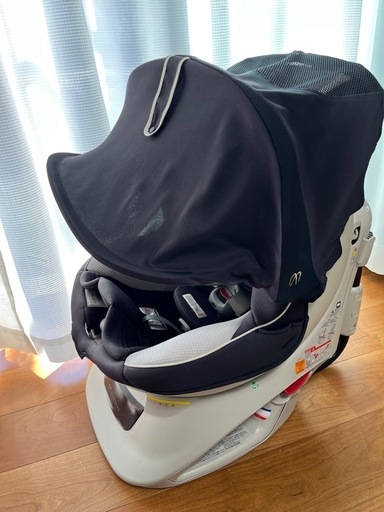 エールべべ　回転式　クルットNT2 チャイルドシート
