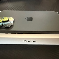 美品！iPhone15promax　256GB ブラックチタニウム SIMフリー　おまけ付き　