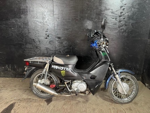 ★支払総額6.2万円★走行テスト済み！下取り可能！ ホンダ スーパーカブ50 AA04 カスタム多数♪社外マフラー！4スト、インジェクション！カスタムベースに♪ ☆支払総額6.2万円☆走行テスト済み！下取り可能！ ホンダ スーパー