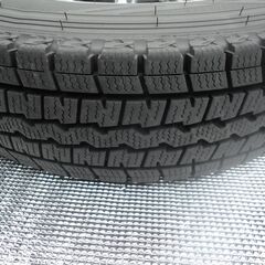 ☆彡バン貨物用！ＬＴ！ＤＵＮＬＯＰ☆スタッドレスタイヤ９分山以上☆１４５/８０/Ｒ１２！平成２８年式ハイゼットカーゴから取り外し！２０２４年５６週！取りに来る方希望！