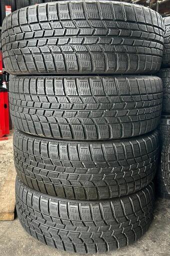 GOODYEAR ICENAVI8 175/70R14 14インチ スタッドレス 4本 23年製 バリ溝 ヴィッツ ヤリス ポルテ シエンタ等　(VTJ902) GOODYEAR ICENAVI8 175/70R14 14インチ スタッドレス 4本 23年製 バリ