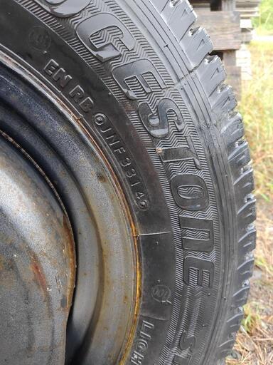 最高 タイタン，ダブルキャブ195-80-15 2本・155R12 4本！スタッドレス