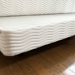 気質アップ 今週まで！②【定価50万】シモンズ ダブルサイズ ベッド マットレス