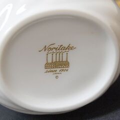 Noritake ティーポット 幅18×奥9×高14cm ホワイト 金彩 磁器 お茶 茶器 洋食器 ノリタケ 札幌市 清田区 平岡