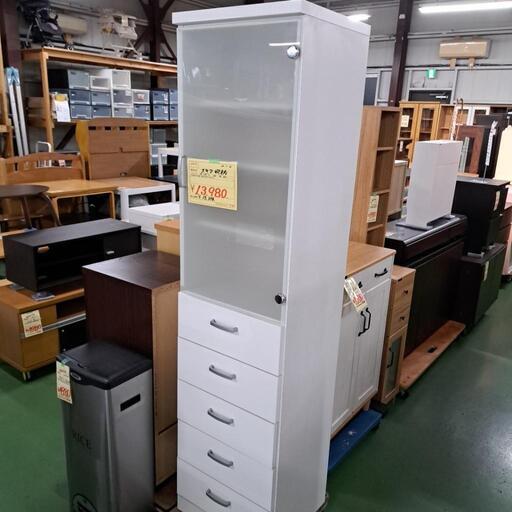 隙間収納棚