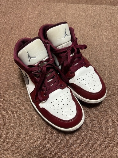 スニーカー Nike Air Jordan 1 Low