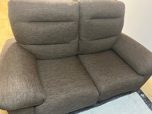 【値下げ】参考価格59,990円　3人掛け用ソファ茶