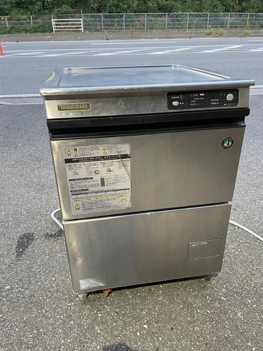 中古品 ホシザキ 食器洗浄機 アンダーカウンター JWE-400シリーズ？ 3相200V 型式、年式不明 動作問題なし食洗器