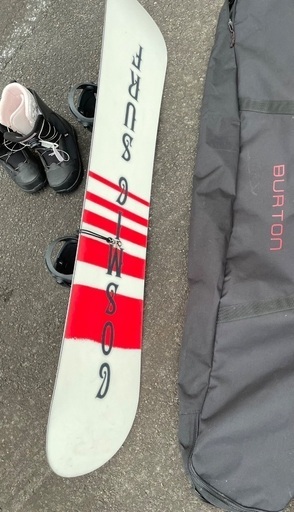 ボード、ビンディング、ブーツ、ボードケースのセット