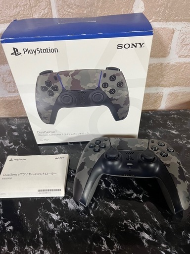 ps5コントローラー迷彩柄
