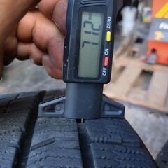 2021年製ブリヂストンVRX2　195/65R15 中古4本　ノアヴォクシーセレナステップワゴンプレミオ等