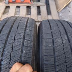 2021年製ブリヂストンVRX2　195/65R15 中古4本　ノアヴォクシーセレナステップワゴンプレミオ等
