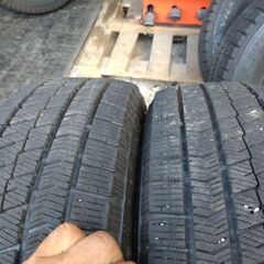 2021年製ブリヂストンVRX2　195/65R15 中古4本　ノアヴォクシーセレナステップワゴンプレミオ等