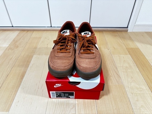 (新品同様)NIKE「25.5cmキルショット2」