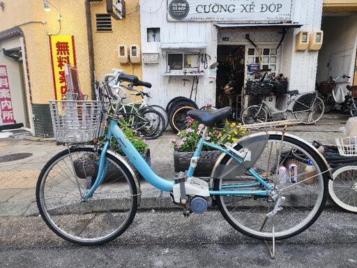 電動自転車　パナソニック　２６インチ　充電器　バッテリー　付き　３変速　青　配達可能