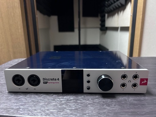 Antelope Audio Discrete 4 pro synergy core オーディオインターフェース