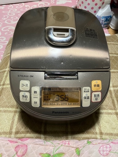 今月中‼️Panasonic   5。5合炊き炊飯器     最終値下げ‼️