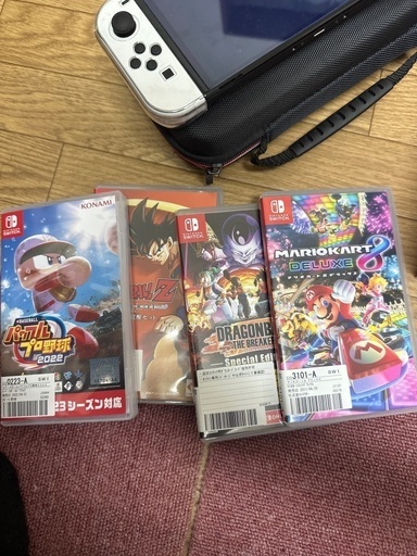 任天堂 Switch1台/Switch 有機ELモデル 1台【商談中】 任天堂 Nintendo