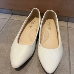 【売れました】白パンプスローヒールL等 売れました】白パンプスローヒールL等