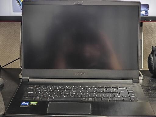 GF63-11UC-062JP core-i7 16GB メモリ 512GB SSD
