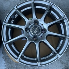 15インチホイール4穴100pcd