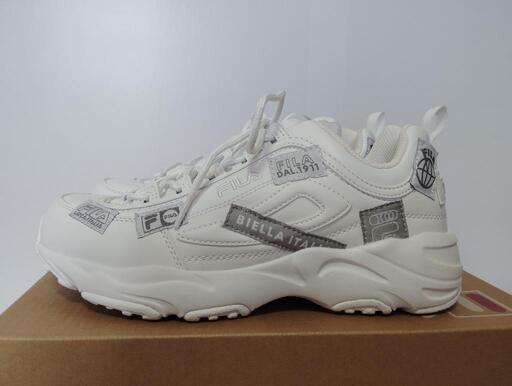 FILA　ディストレイサーパッチ