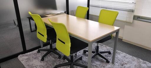 定価43950円 会議用テーブル 1800×900 メッシュチェア キャスター付き4脚セット\n\n