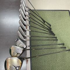 中古ゴルフクラブ　ゼクシオ