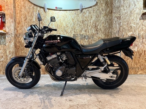 【絶版1992年式希少車両です!!】在庫有◎NC31初期CB400SFが入庫しました!!