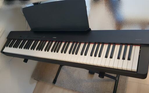 電子ピアノ YAMAHA P-225 ブラック
