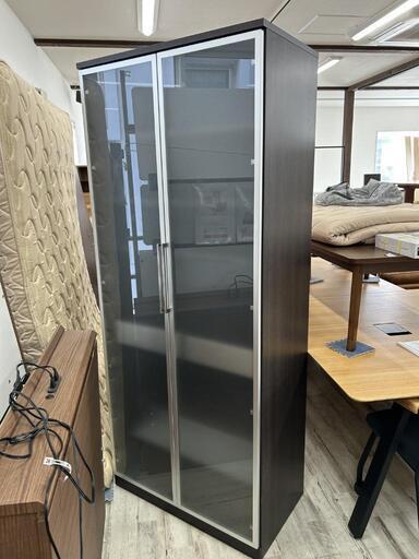 ★  収納ボード   キャビネット  観音開きドア  収納家具  ［80 X 45 X 190cm］自社配送時代引き可※現金、クレジット、スマホ決済対応※