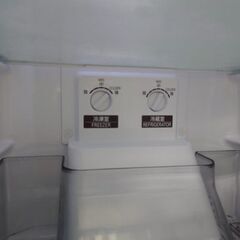 J8173 ★6ヶ月保証付★ Mitsubishi 三菱電機 冷蔵庫 Pシリーズ マットホワイト MR-P15G-W 146L 2ドア 右開きタイプ 2022年製 クリーニング済み　【リユースのサカイ柏店】　