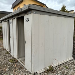 【中古】イナバ　 3連物置