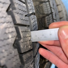  『取引中』
195/80R15 スタッドレスタイヤ  ダンロップ　4本ホイール付き 