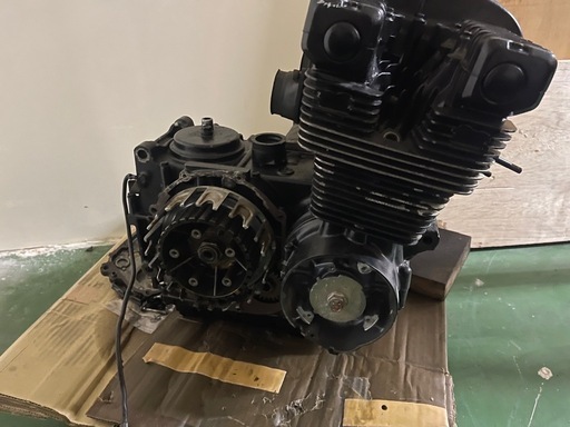 ゼファー400 エンジン