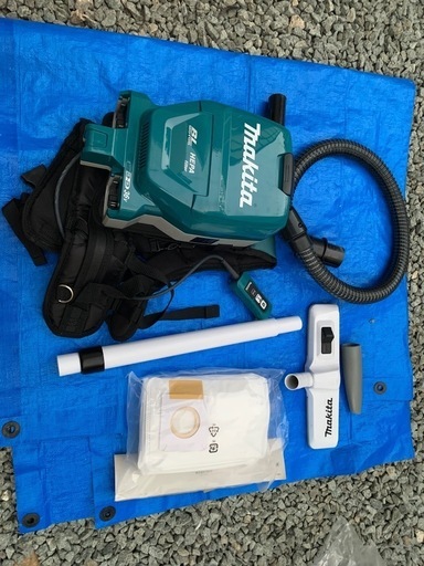 マキタ充電式背負クリーナー