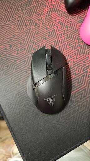 ゲーミングマウスRAZER BASILISK V3 PRO