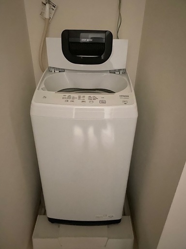 日立　洗濯機　5キロ2021年度製