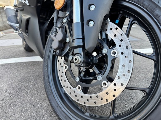 美車！大人気デモカー展示車 YZF-R25