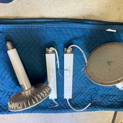 ニイヌマ水銀灯用LED2台