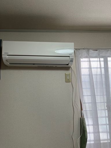 ※お取引中　HITACH エアコン　白くまくん