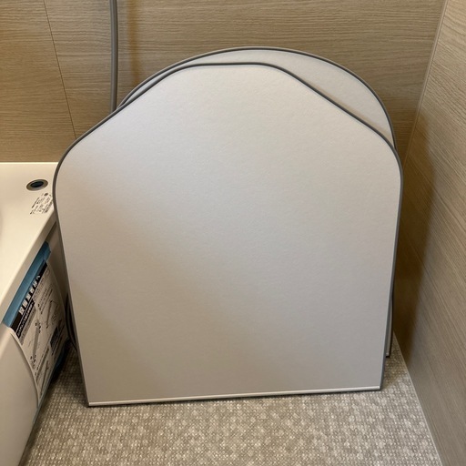 新品未使用　TOTO サザナ　風呂ふた　EKKS6NKAA21WN