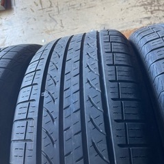 バリ山　YOKOHAMA ヨコハマ　AVID GT 235/55R19 夏タイヤ　2021年製　19インチ