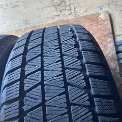 極上タイヤ　BRIDGESTONE ブリヂストン　ブリジストン　DM-V3 235/55R18 スタッドレス　タイヤ　2019年製　18インチ　②