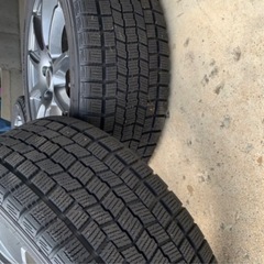 (取り引き中)  　スバル　レボーグ　スタッドレス4本セット　　215/50-17 冬になる前に早目の準備を！