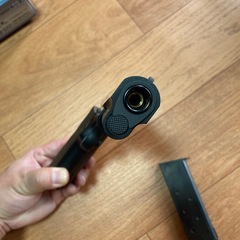 東京マルイ　ガスブロ　　　-SONY 4K液晶テレビKJ-55X8550H 20年製