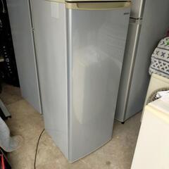 ✨️可動保証付き✨️1ドア冷凍庫2020年　クリーニング済