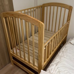 カトージ ハイシートベビーベッド（美品) ハイシートベビーベッド（ホワイト）」について｜カトージの商品